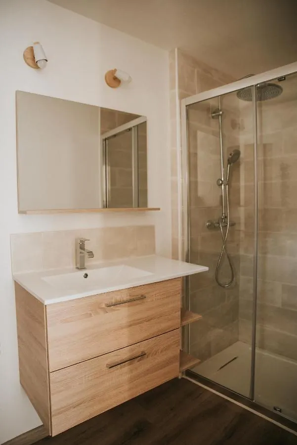 Maison De Campagne Avec Salle De Jeux 6 Personnes Cuq  0*, Cuq (Tarn)