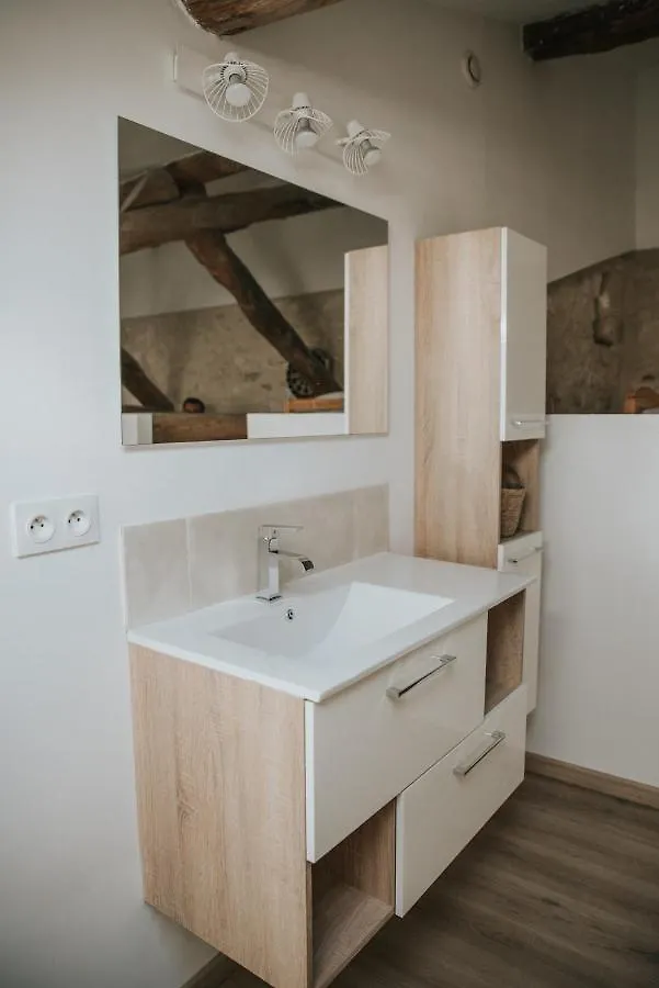 Holiday home Maison De Campagne Avec Salle De Jeux 6 Personnes Cuq  France